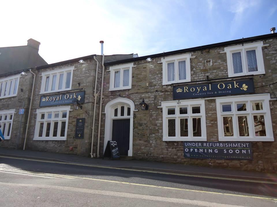 Отель The Royal Oak Сеттл Экстерьер фото
