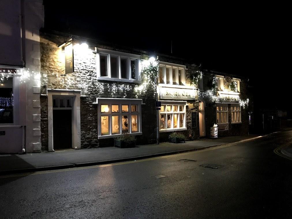 Отель The Royal Oak Сеттл Экстерьер фото